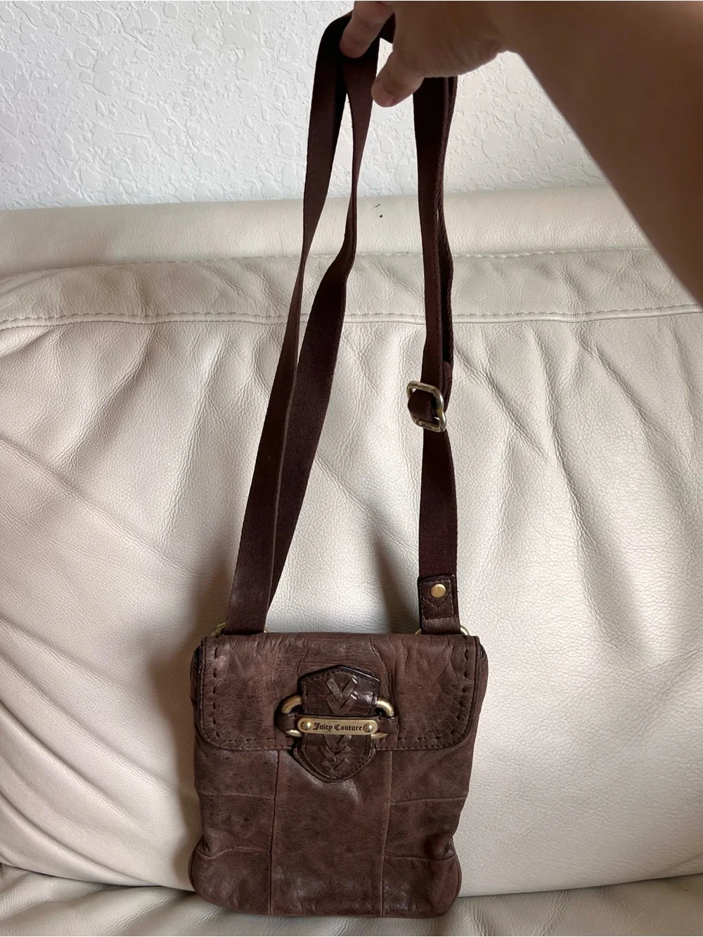Juicy Couture Brown Leather Messenger Crossbody with Gold-Tone Logo Plate